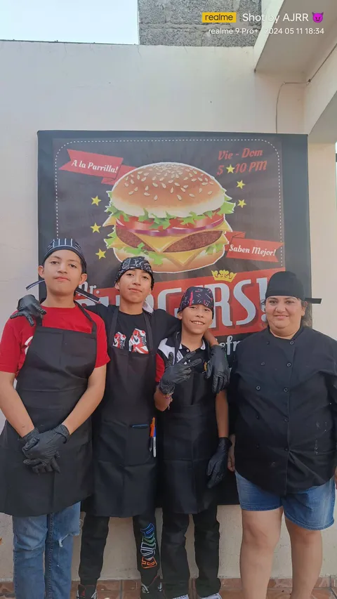MR Burgers Calera image 3