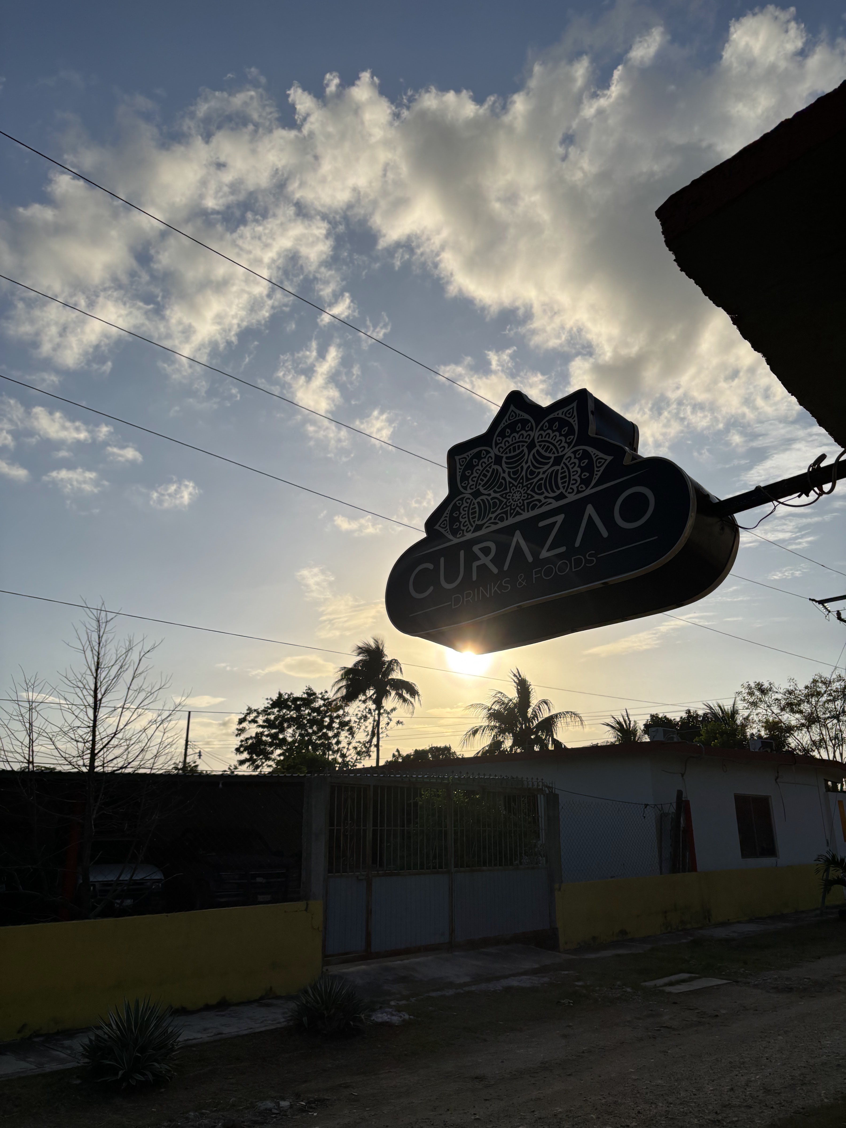 CURAZAO Drinks and Foods image 4