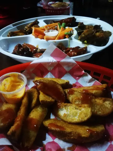 Wings And Beer Cosamaloapan image 4