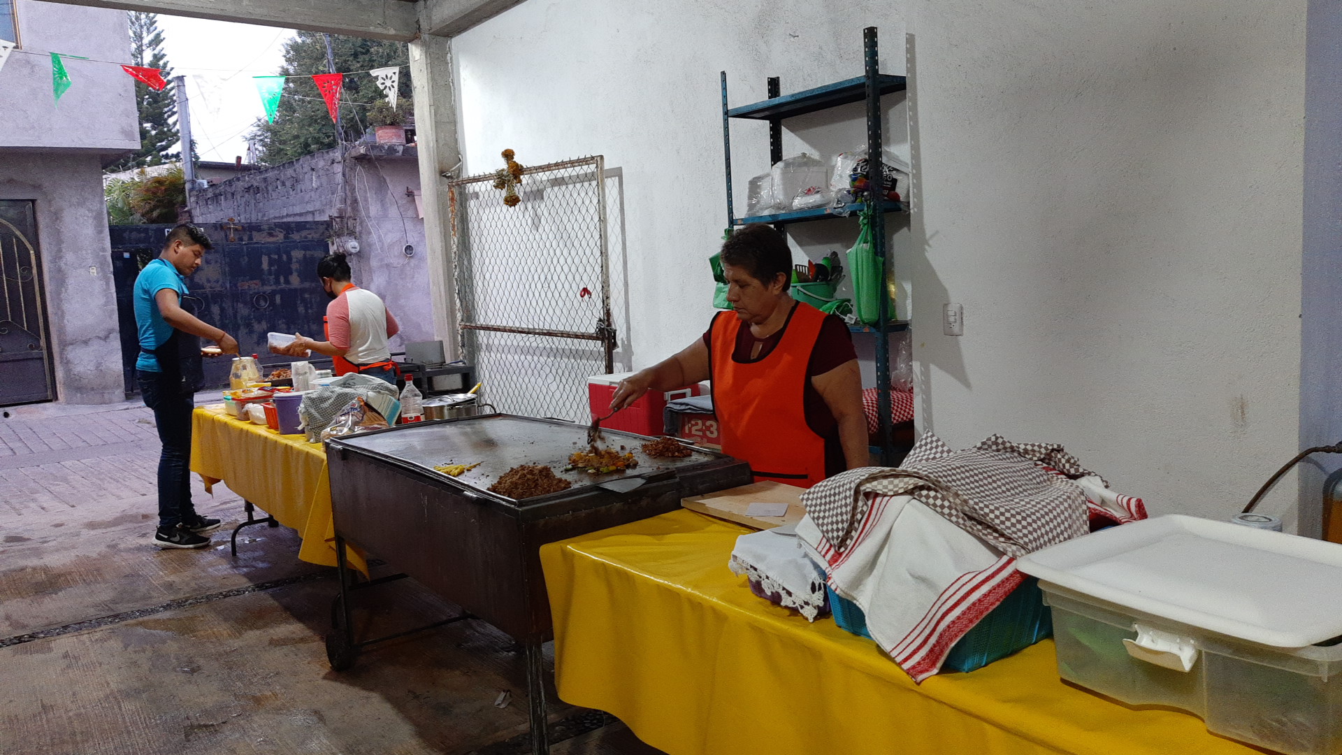 Taquería “El Chino" image 6