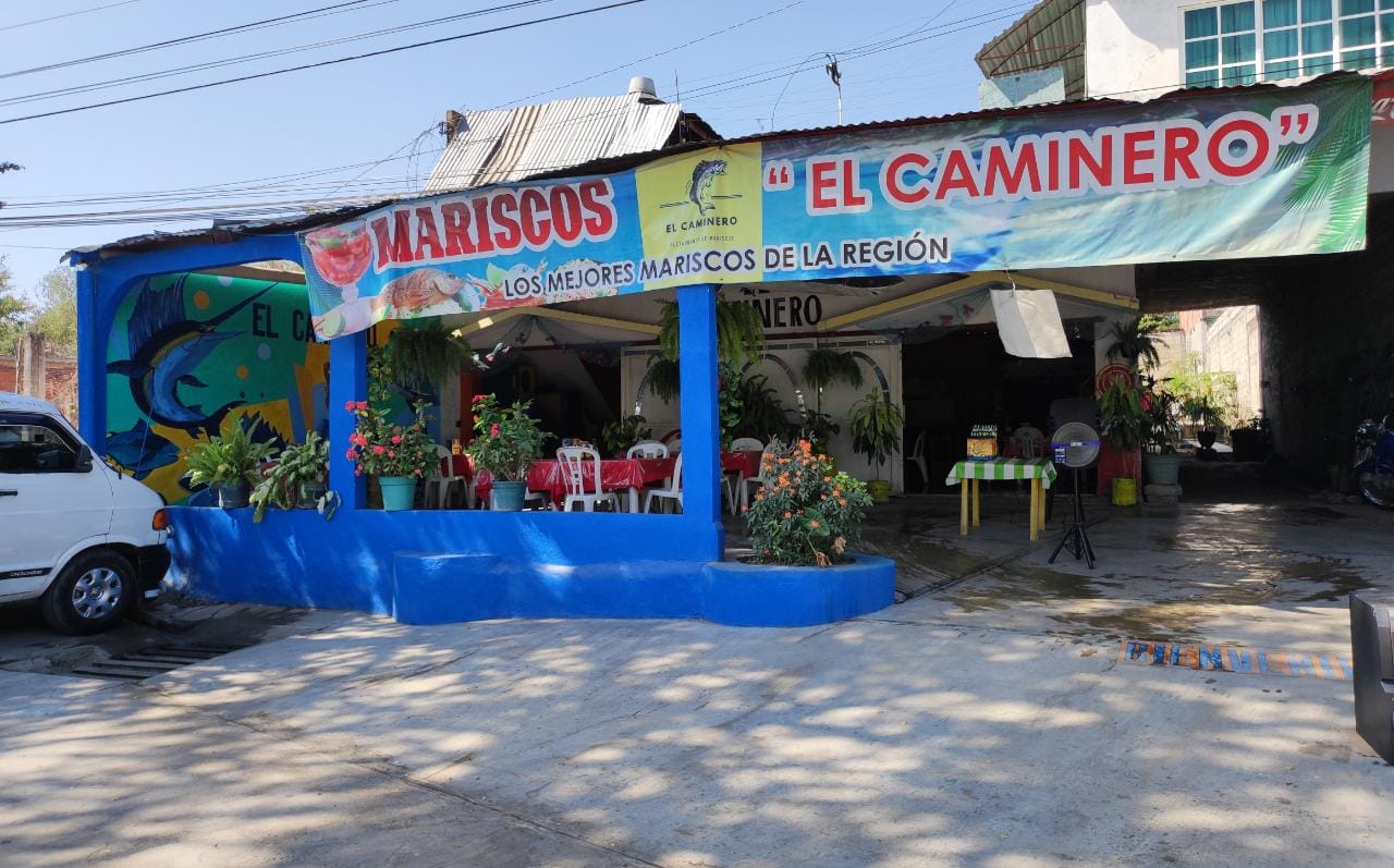 Mariscos El Caminero. image 1