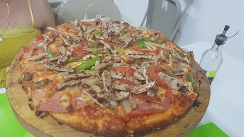 Pizzería Y Heladeria "Piter's" image 1