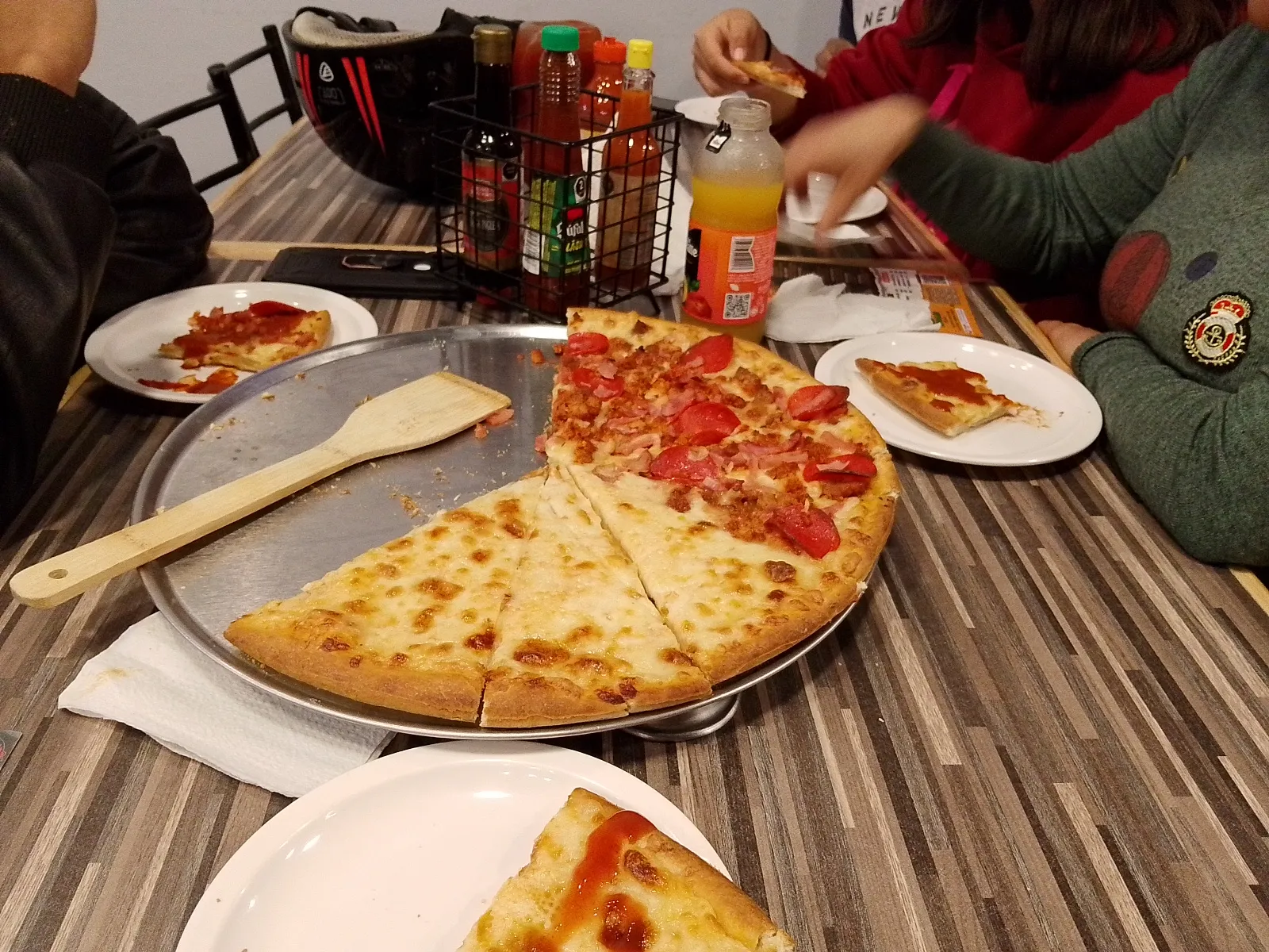 Rossely Pizza Nogales image 3