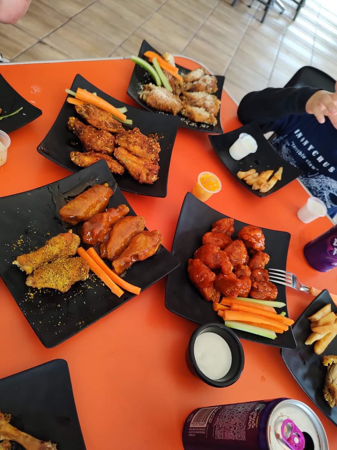 Chicken wing's Rio Blanco image 3