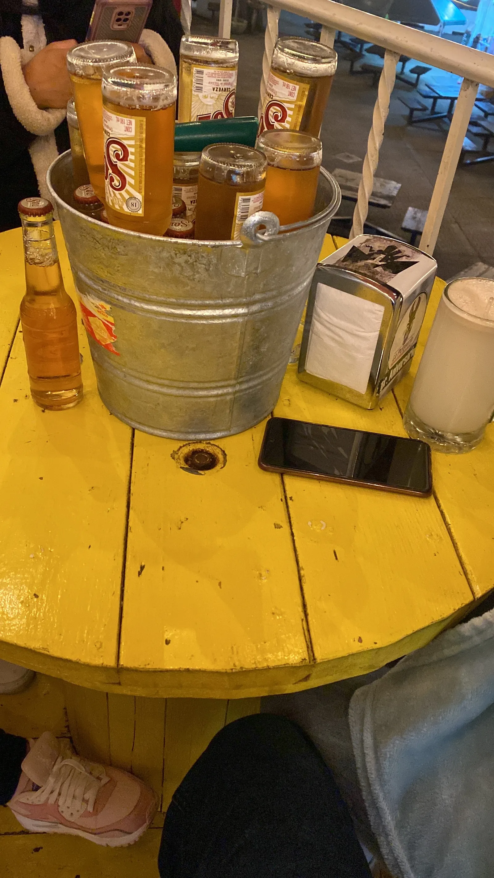 LA CERVE Snack Bar image 1