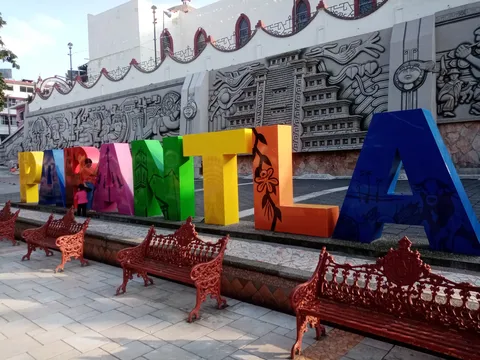 Plaza Pardo image 1