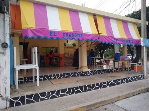 Tacos y consomé borrego image 1