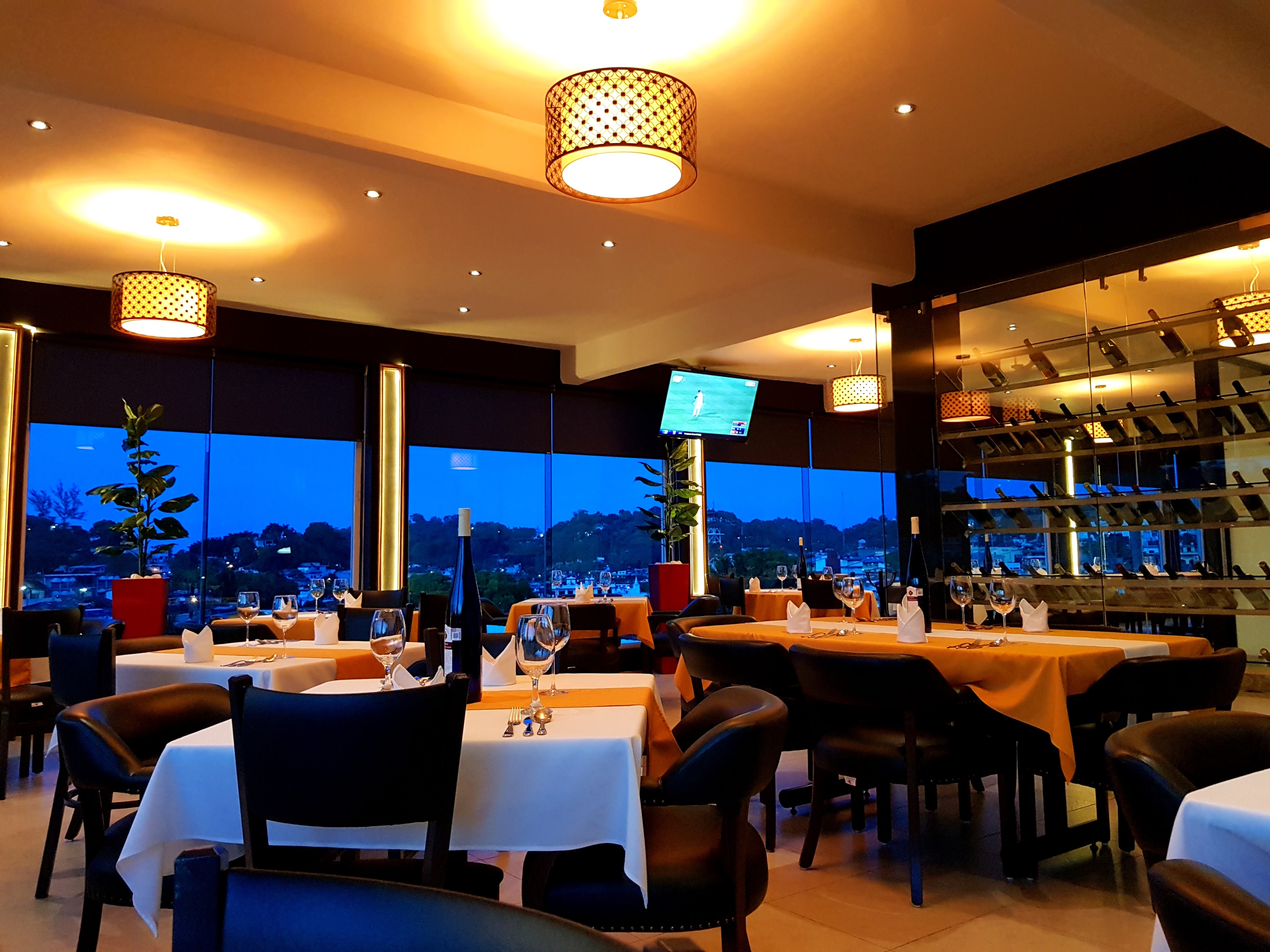 Ágora Alta Cocina image 1