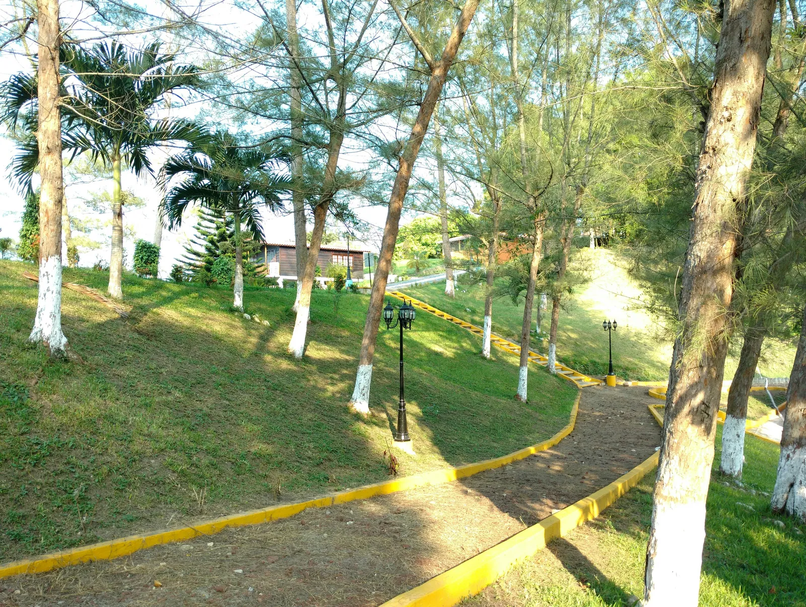 club campestre colinas del conejo image 7