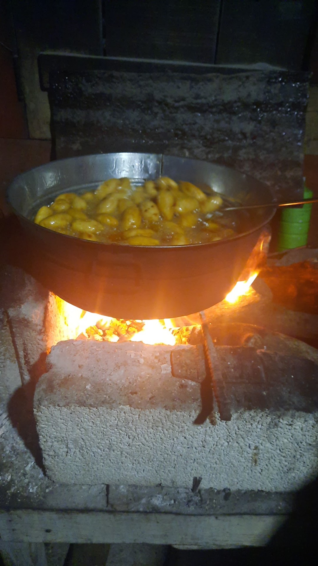 Molotes a la leña image 8