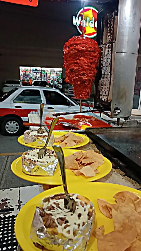 Super Taquería "El Gordo" image 8