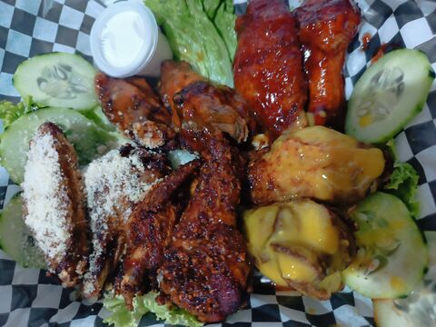 Alitas & Snaks 2" Barts image 3