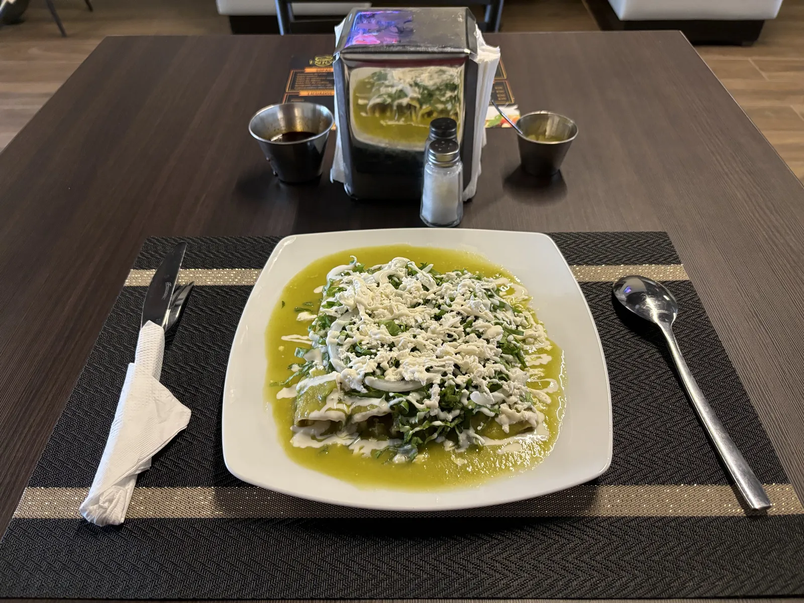Enjoy Restaurant image 5