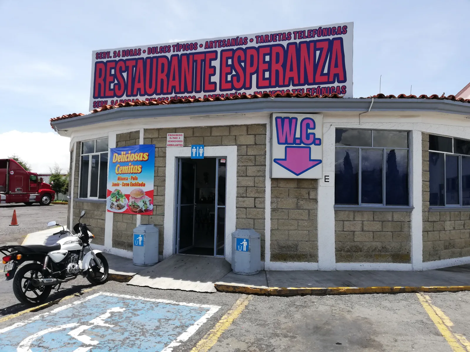 Restaurant ESPERANZA image 1