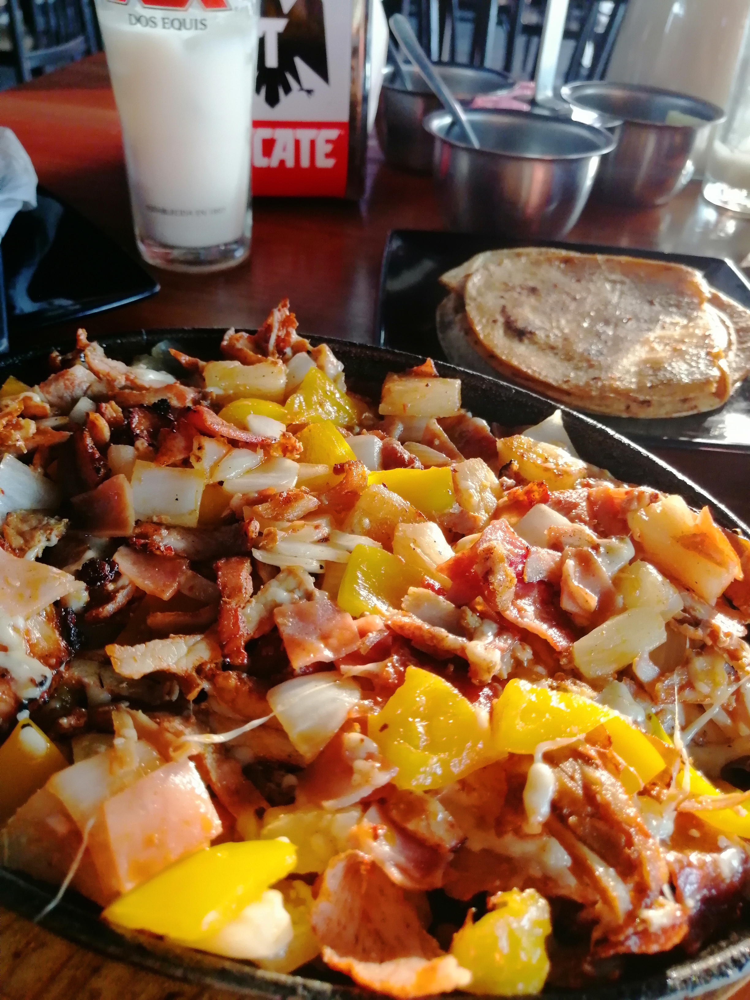 Fogón Tacos & Beer image 5