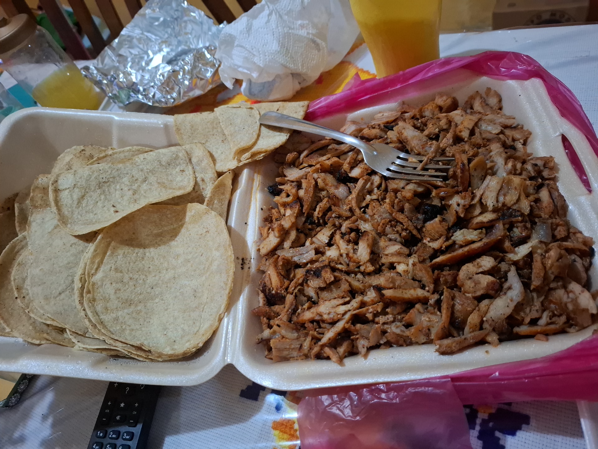 Fogón Tacos & Beer image 9