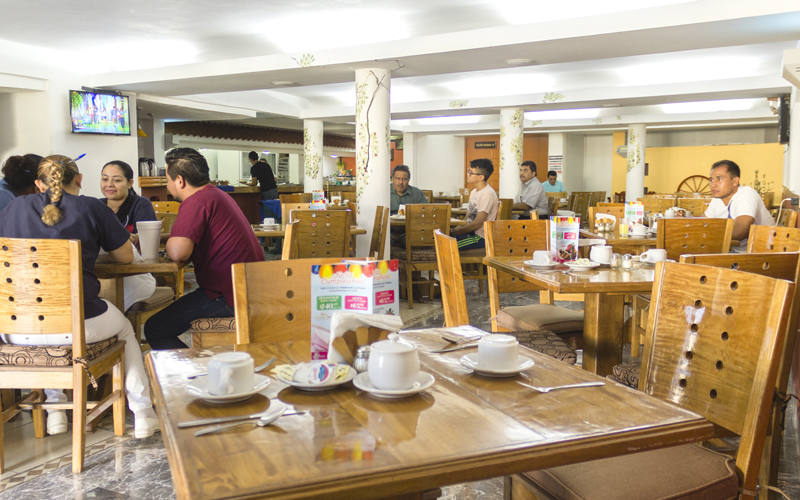 Los Ciruelos restaurant image 1