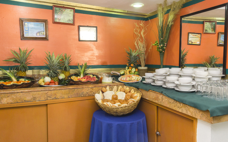 Los Ciruelos restaurant image 6