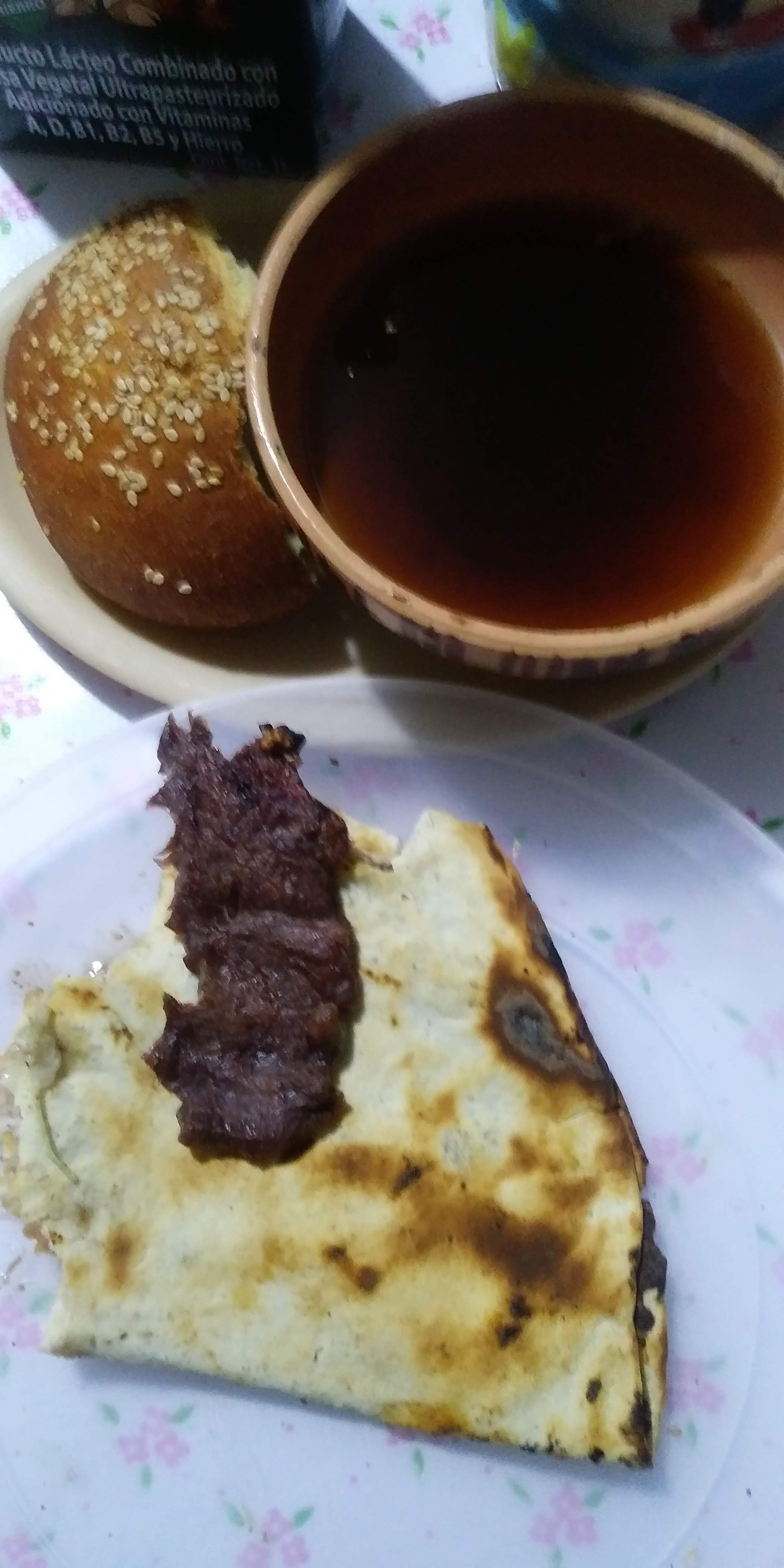 Tlayudas "DOÑA BERTHA" image 1