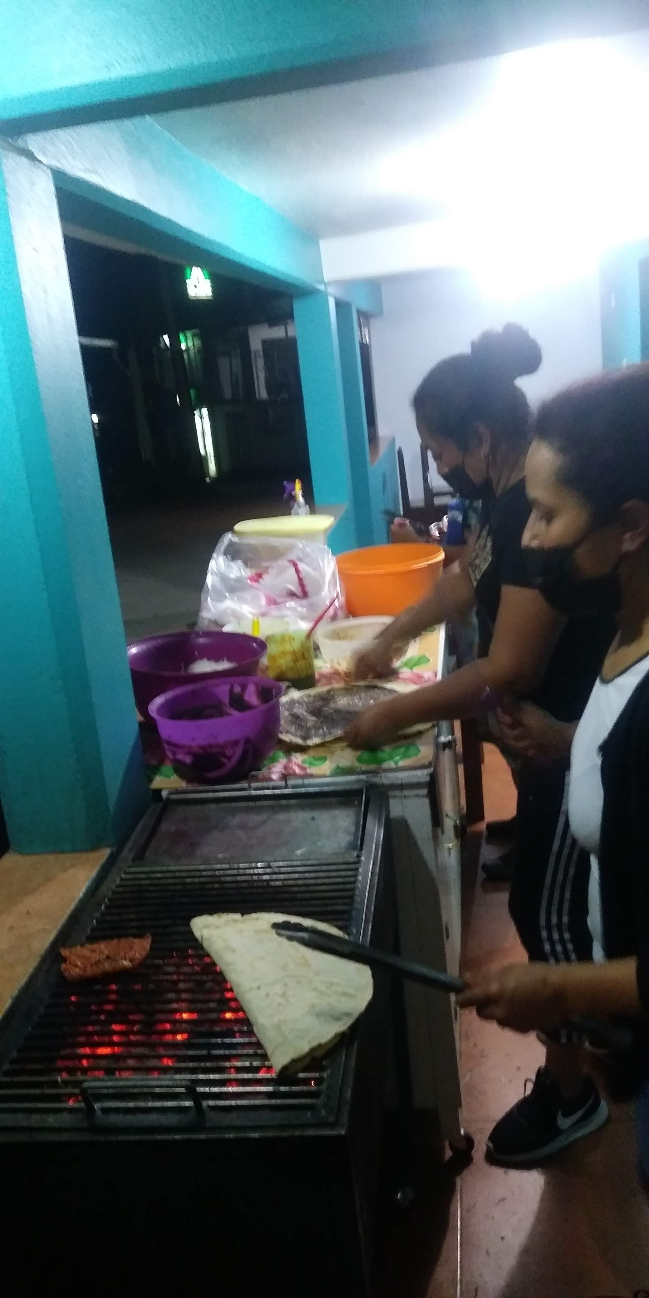 Tlayudas "DOÑA BERTHA" image 6