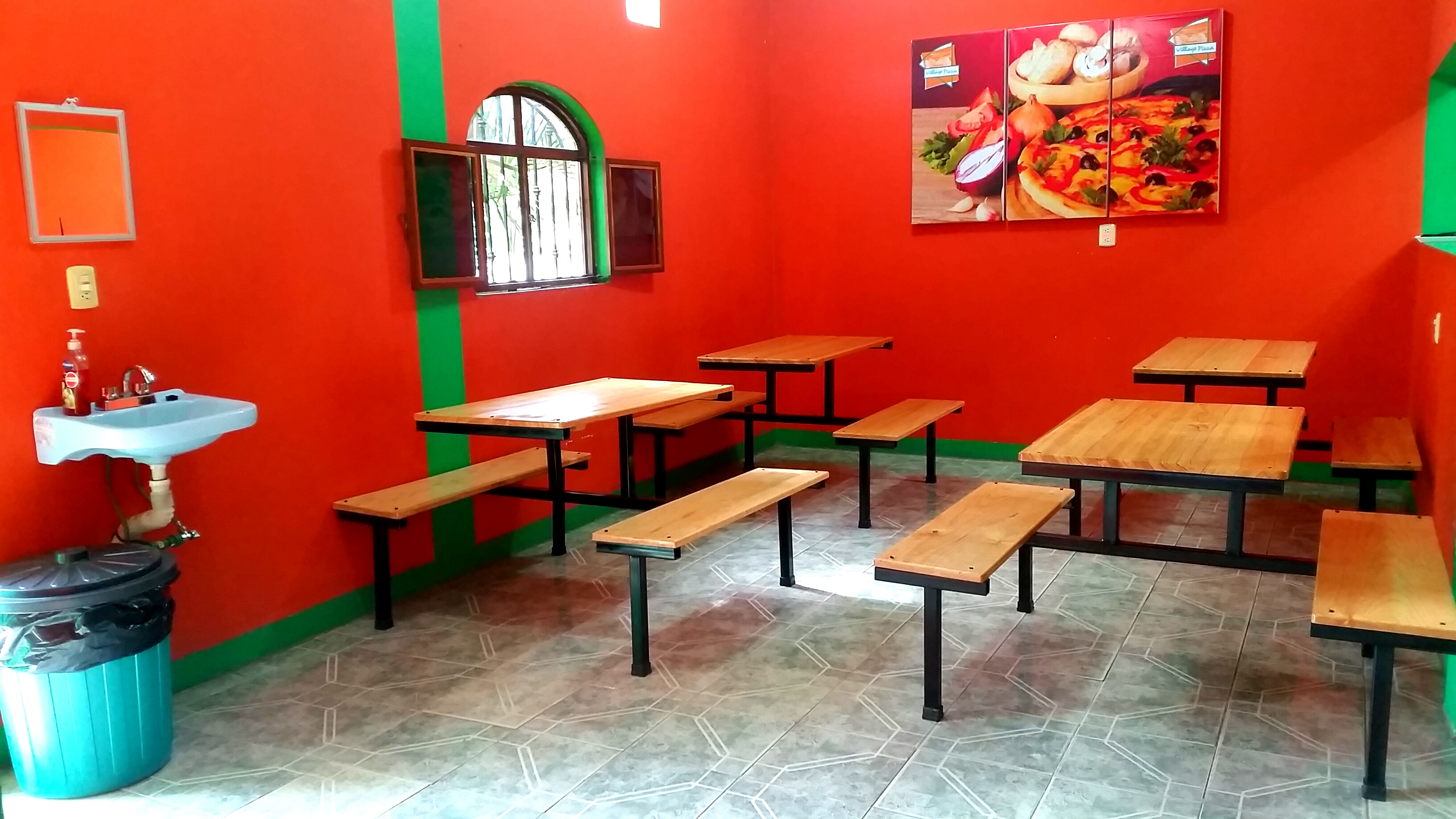 "Village Pizza" image 8