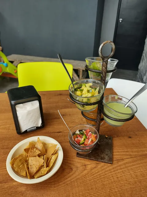 LAS PARRILLADAS TAQUERIA image 5