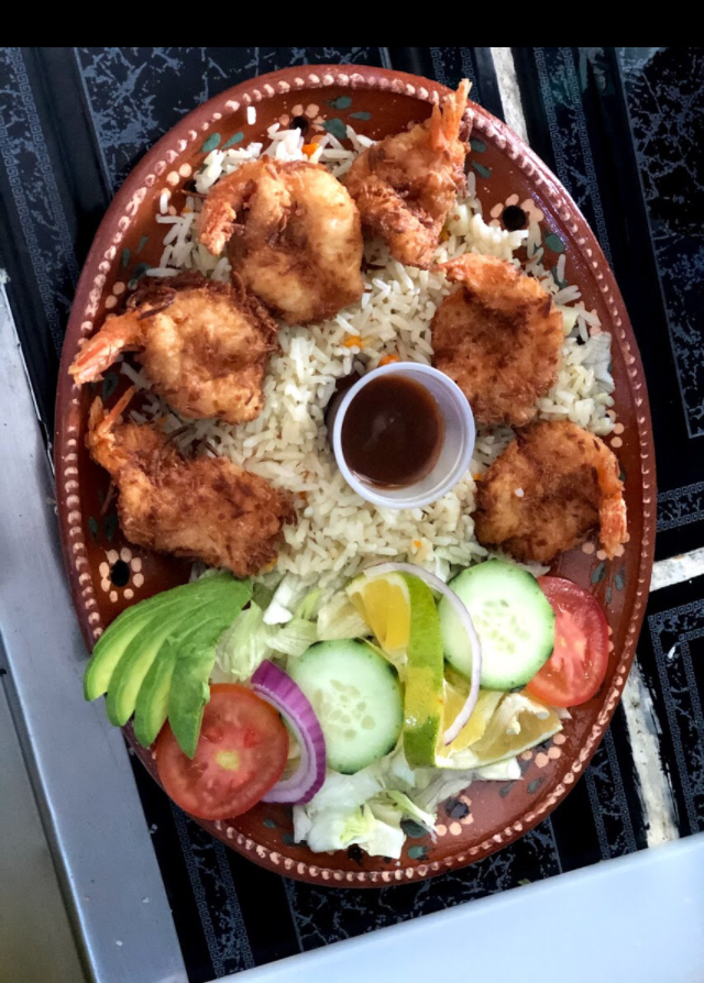 Mariscos los 3 tiburones image 6