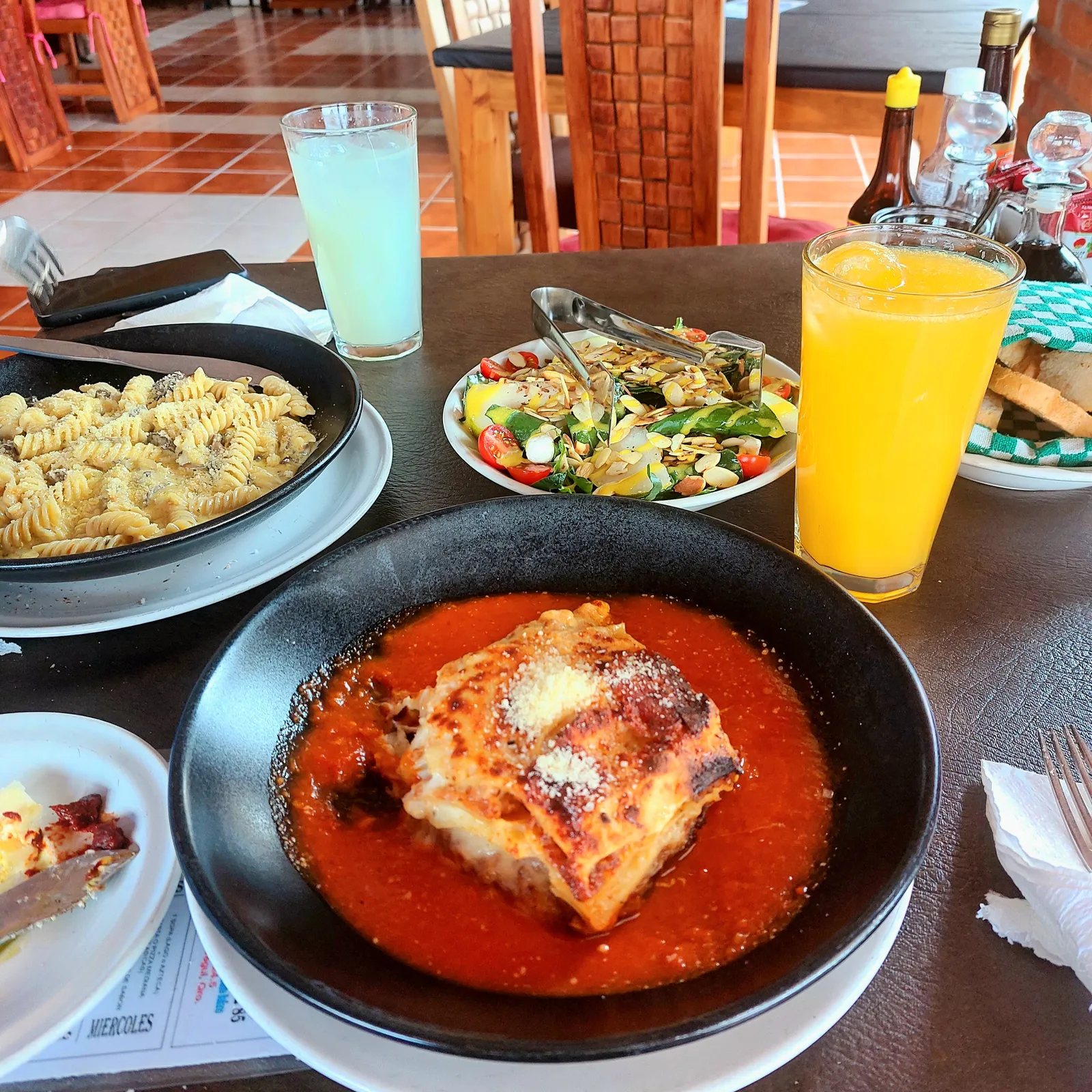 Trattoria del lago image 3