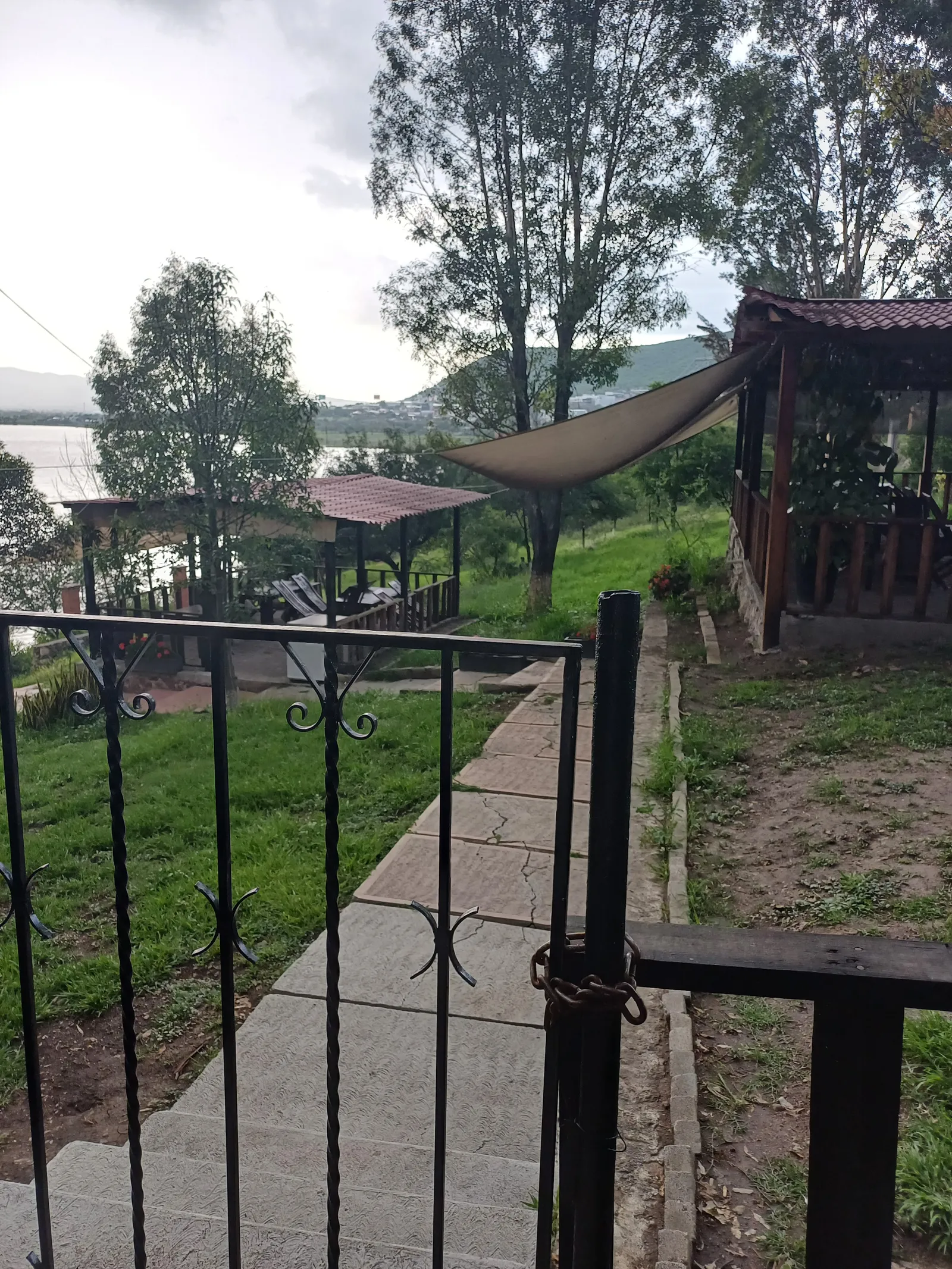 Trattoria del lago image 8