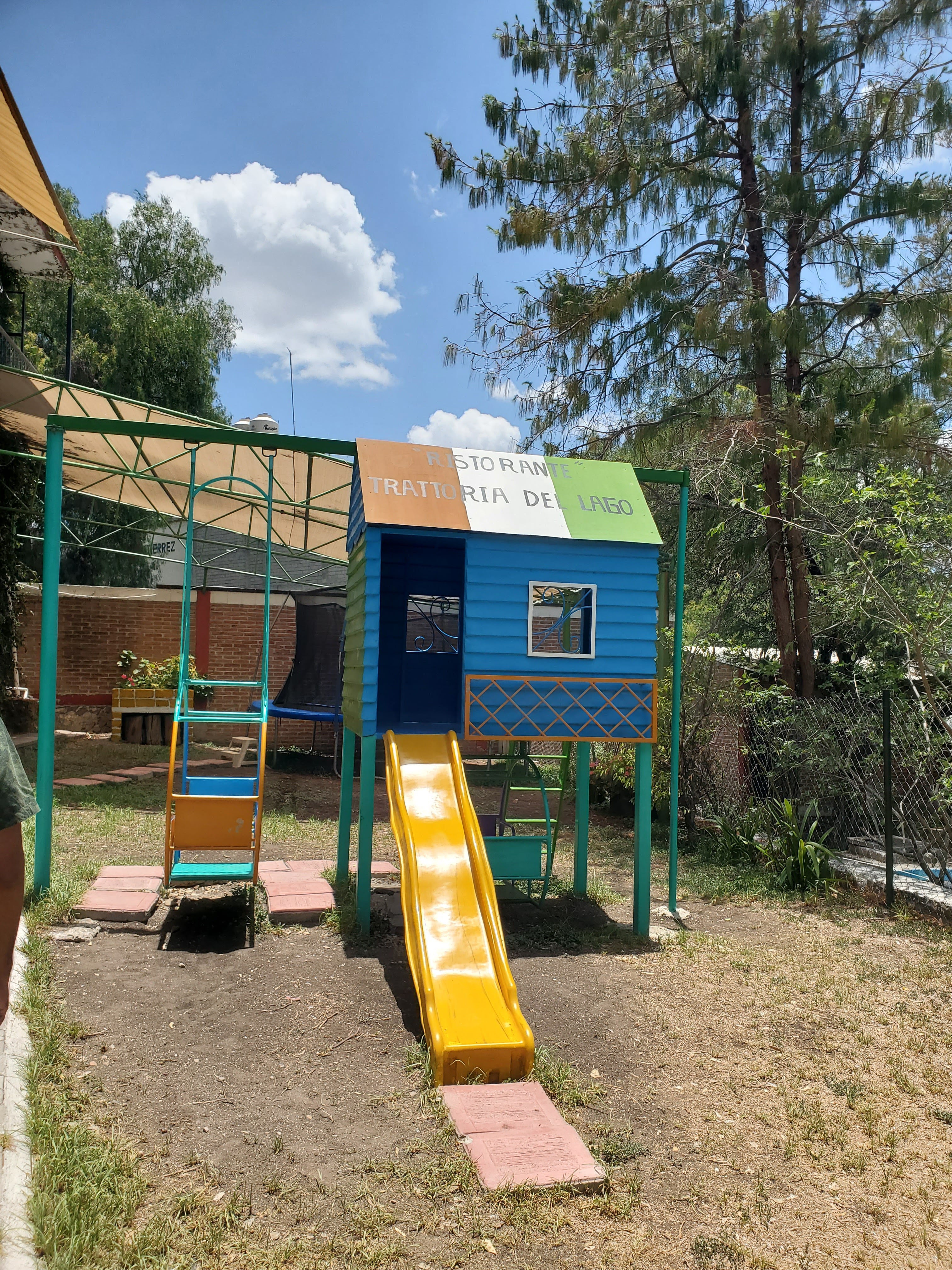 Trattoria del lago image 10