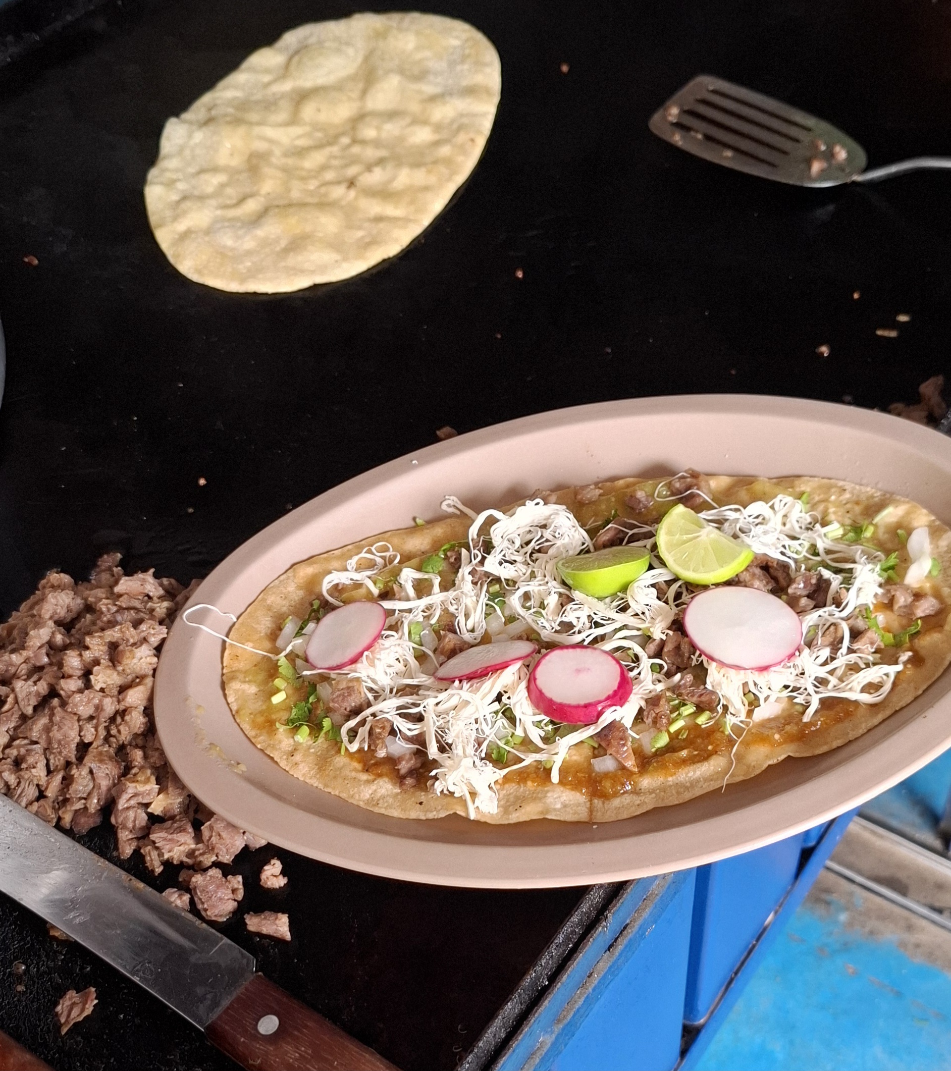 huaraches y gorditas dos hermanas image 1