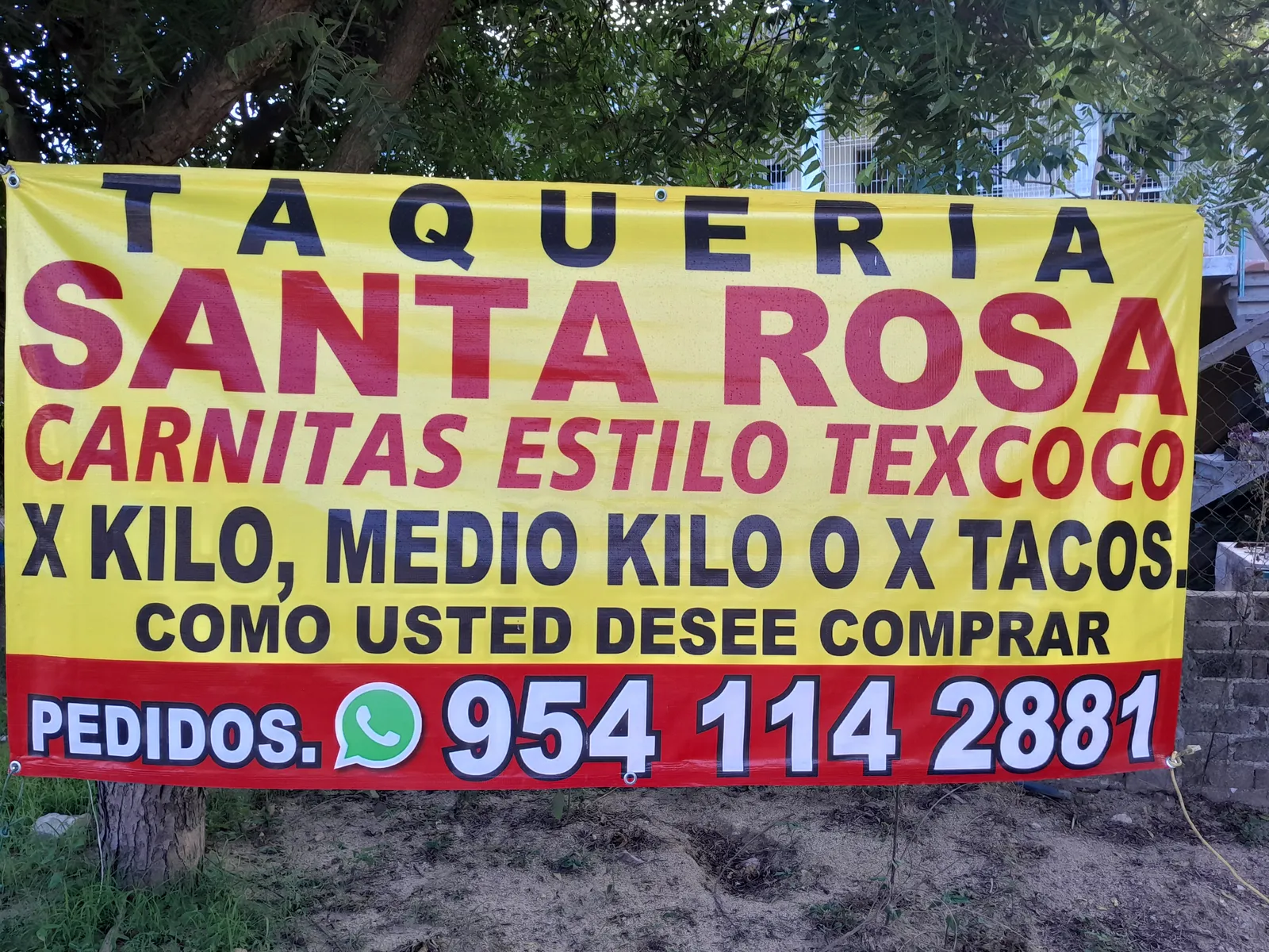 Taquería "Santa Rosa" image 1