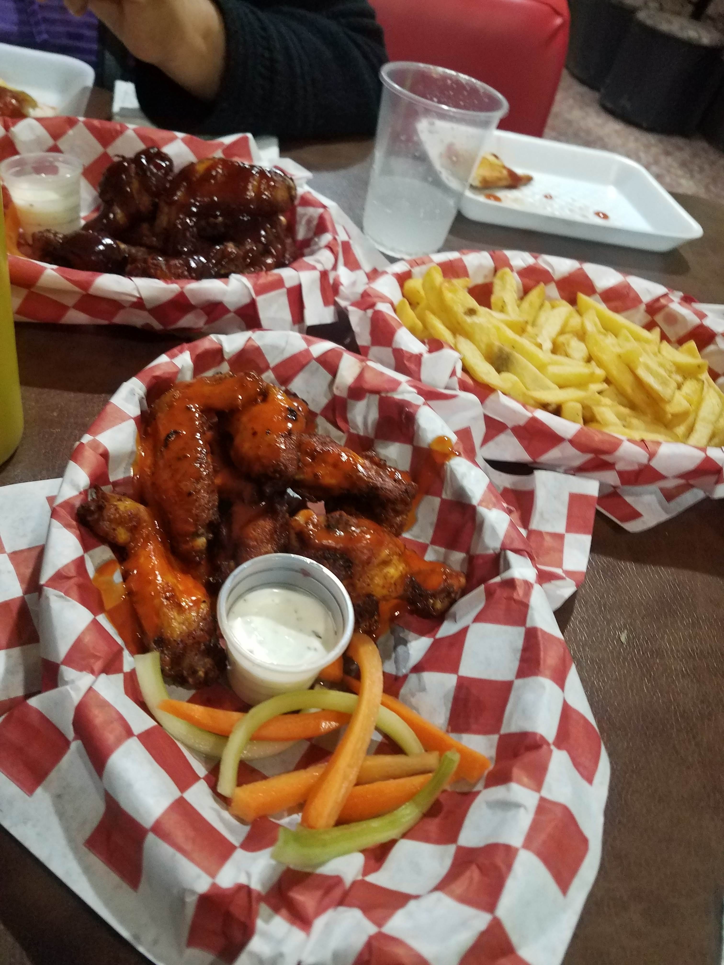 Pizza To Go, Pollo Rango y Crepas La Rue image 3