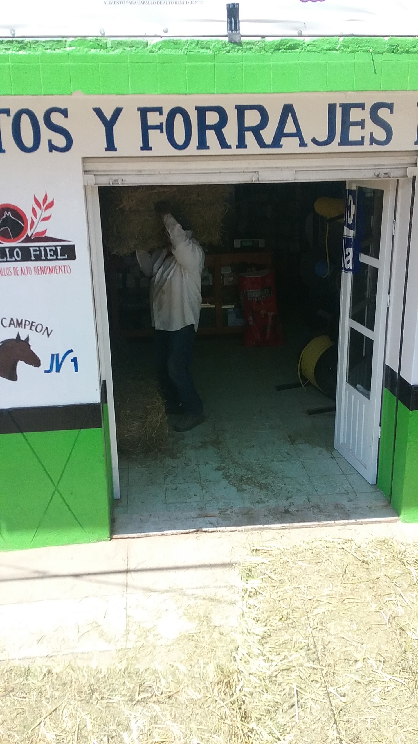 Alimentos Y Forrajes Escamilla image 2