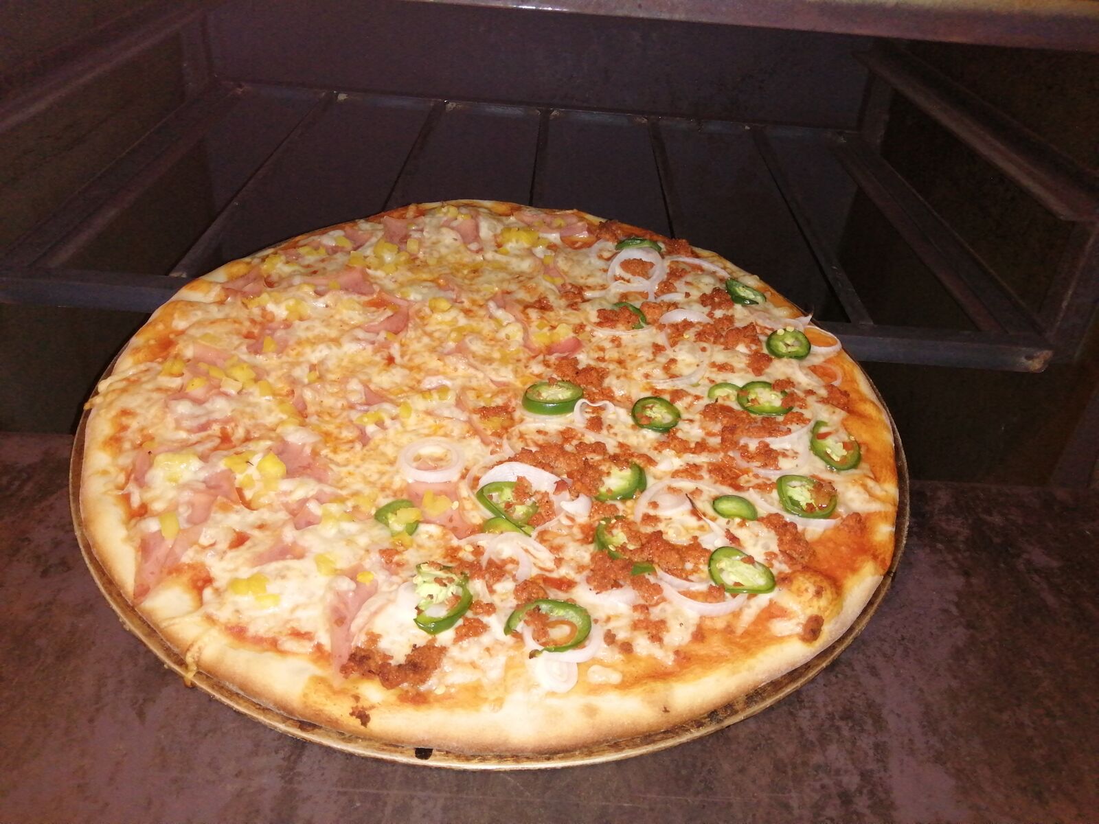 La italiana pizzas image 1