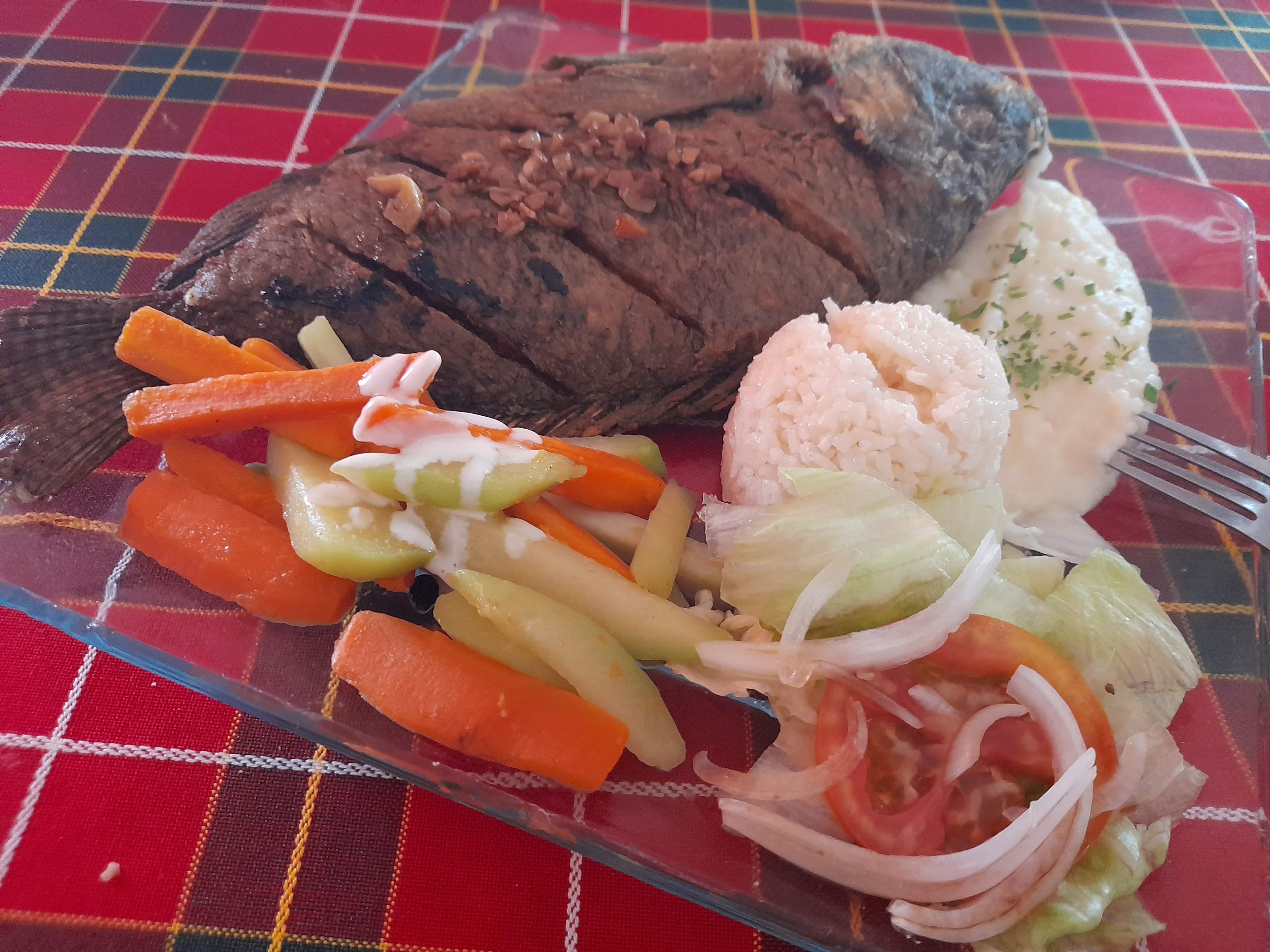 Restaurant Y Marisqueria Bar Ambiente Familiar image 4