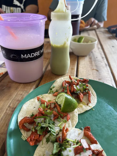 Taqueria Madre Mía image 2