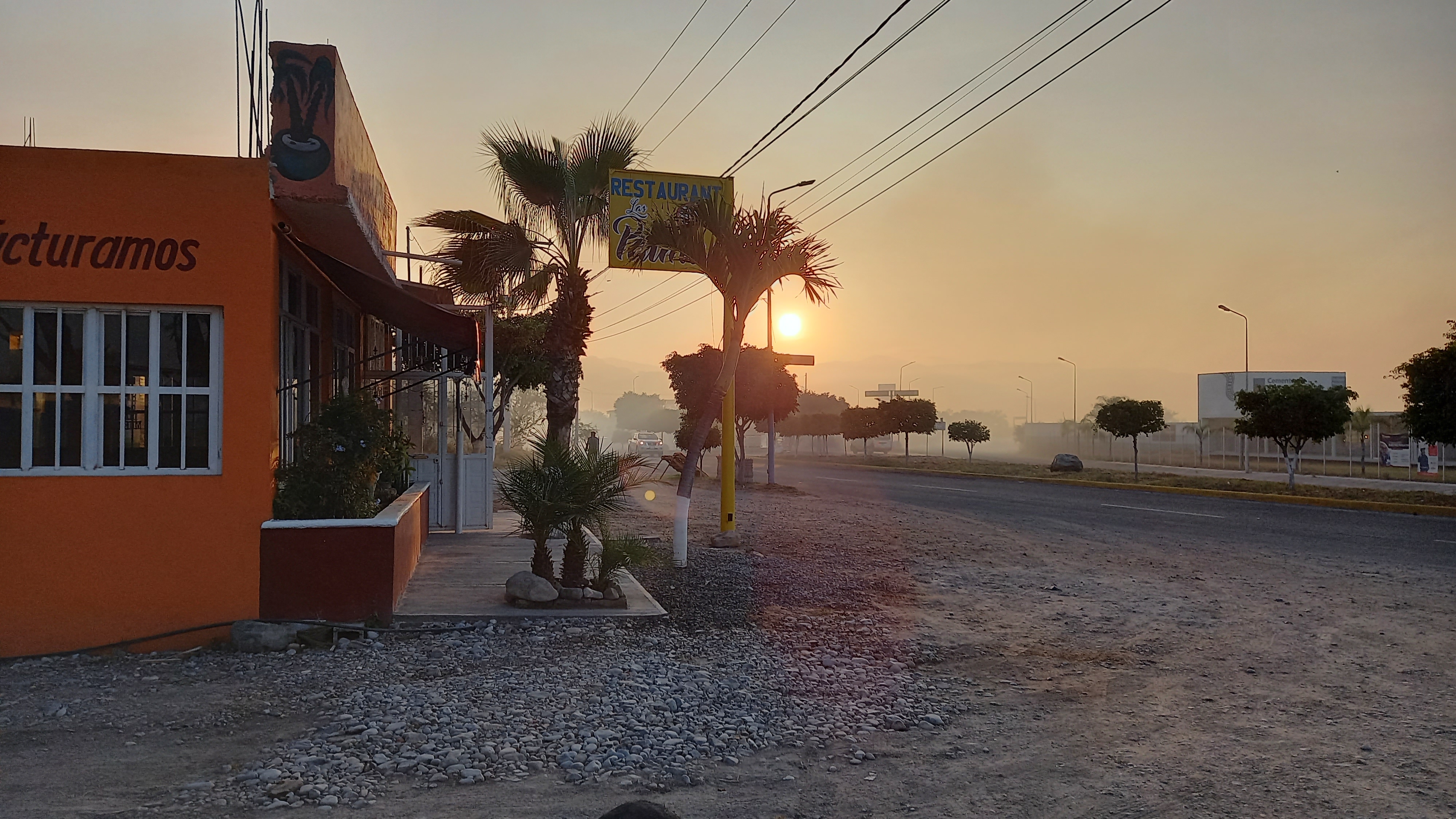 Restaurant Las palmas image 2