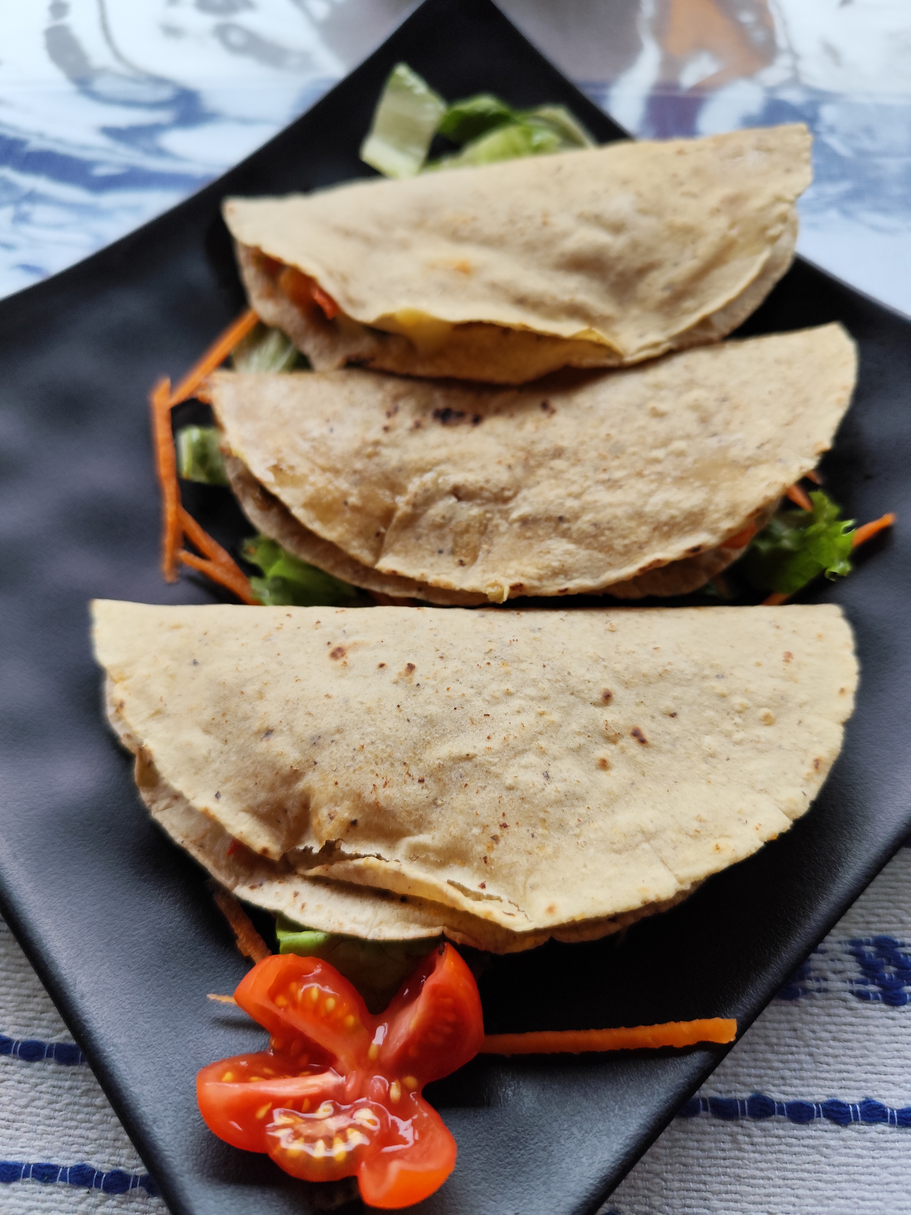 Pacific Blue Bar n' Grill image 8