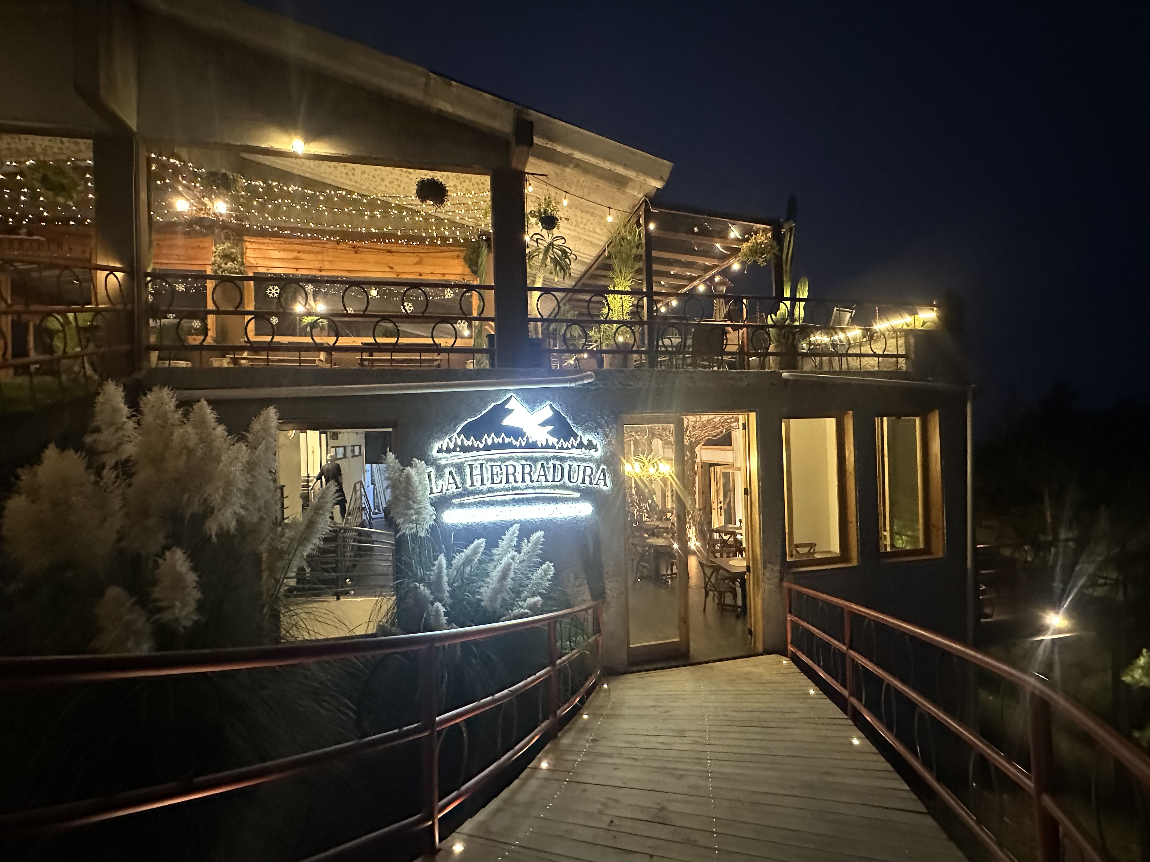 El Restaurante La Herradura image 4