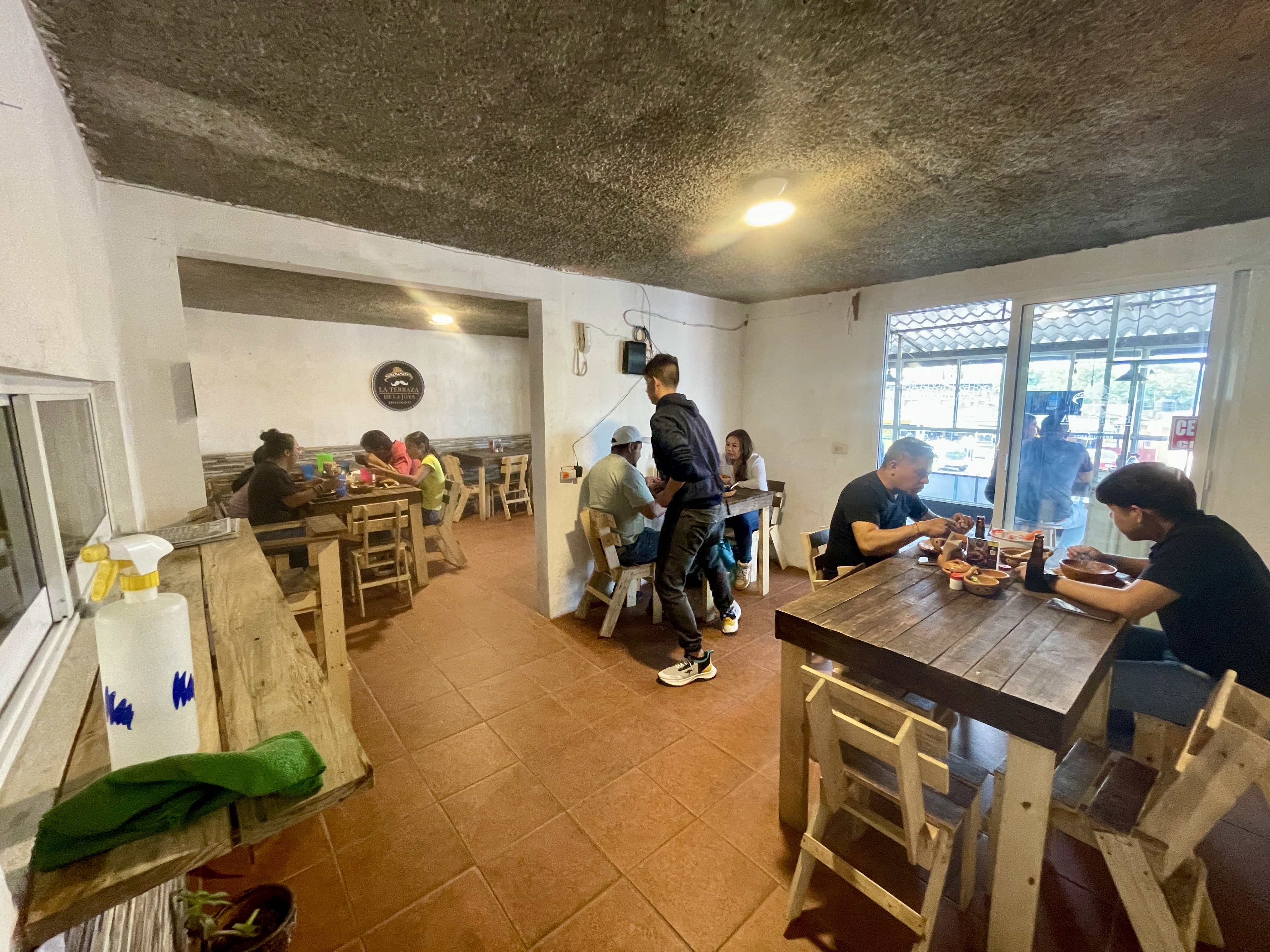 Pozoleria la terraza de La Joya image 4