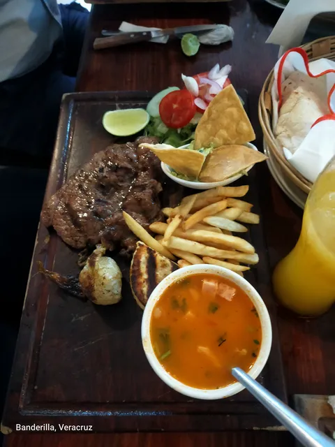 Restaurante Familiar Huamuchil image 1