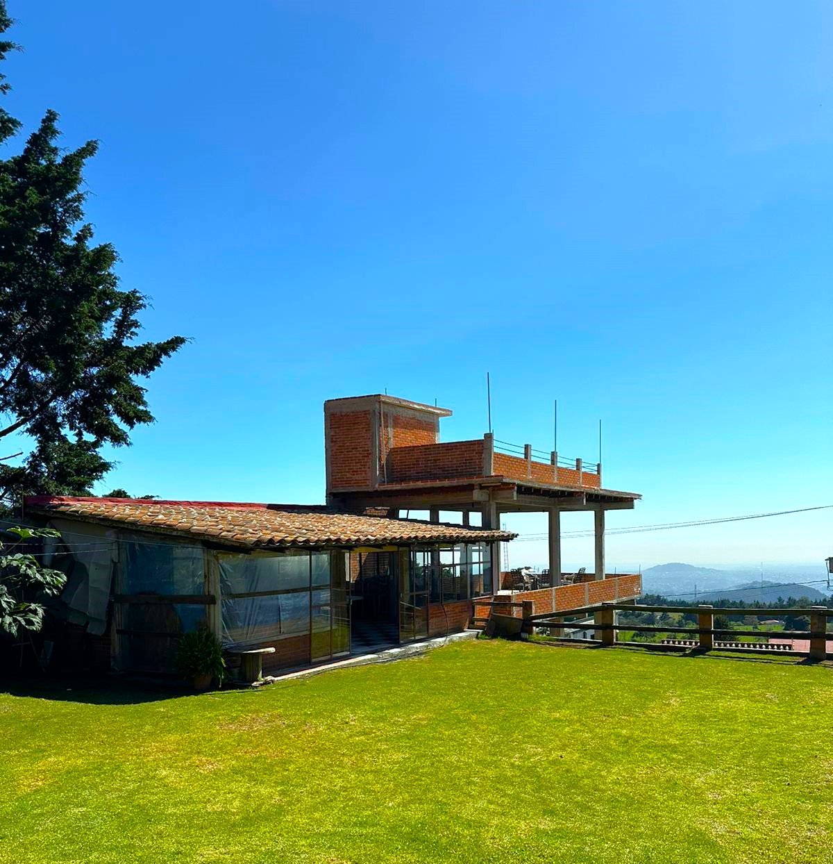 Quinta León image 4