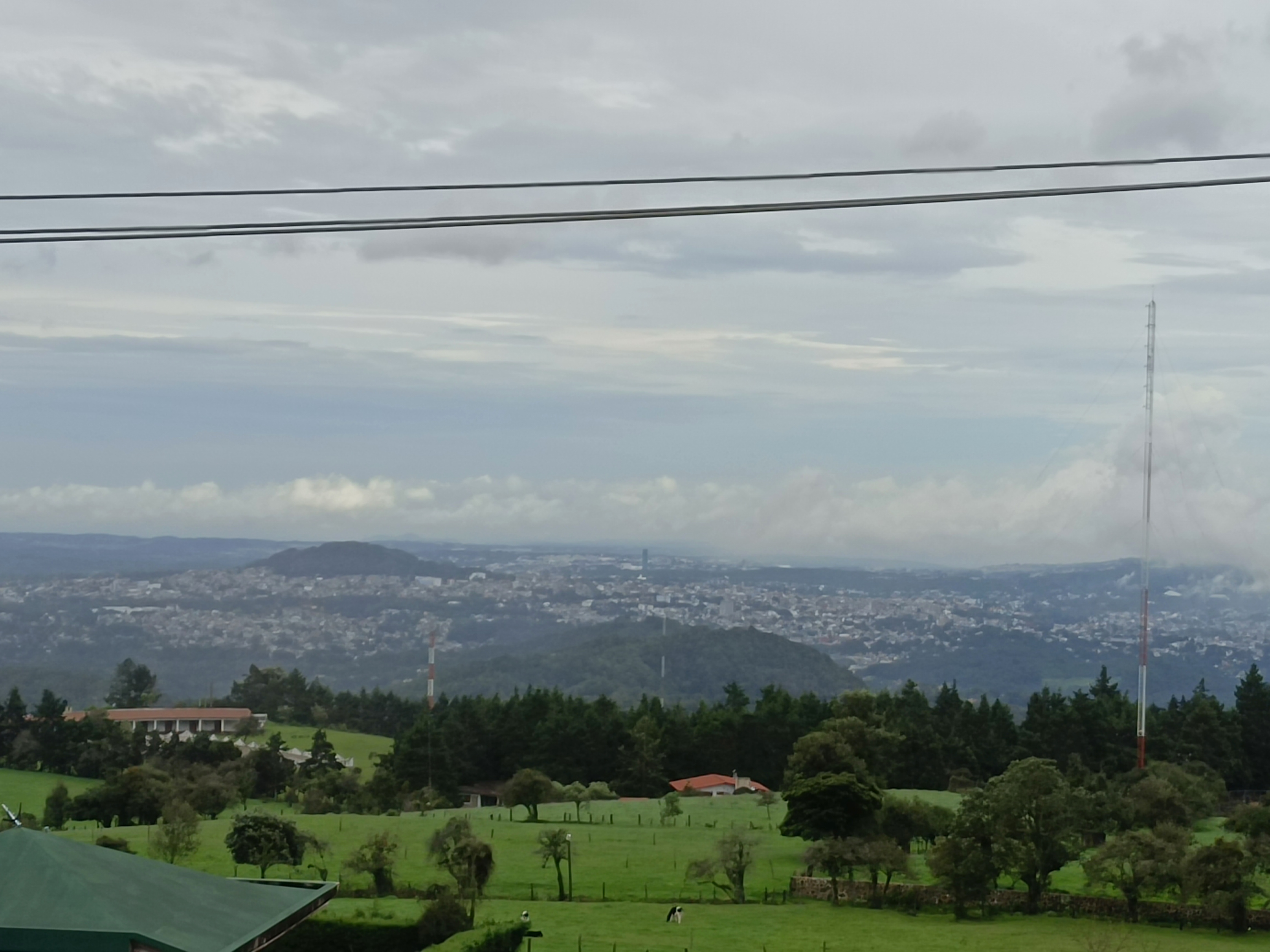 Quinta León image 9