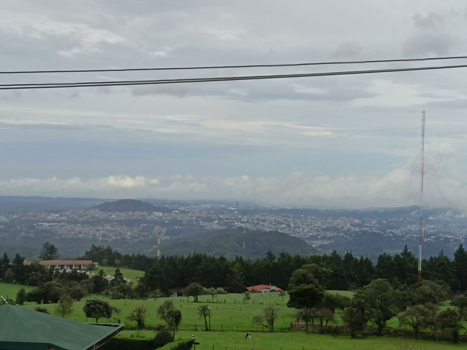 Quinta León image 9