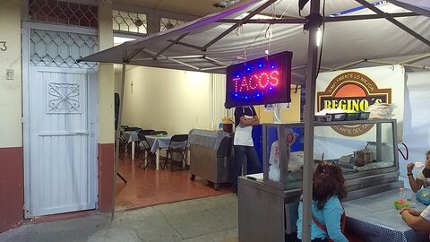 Tacos Regino's image 1