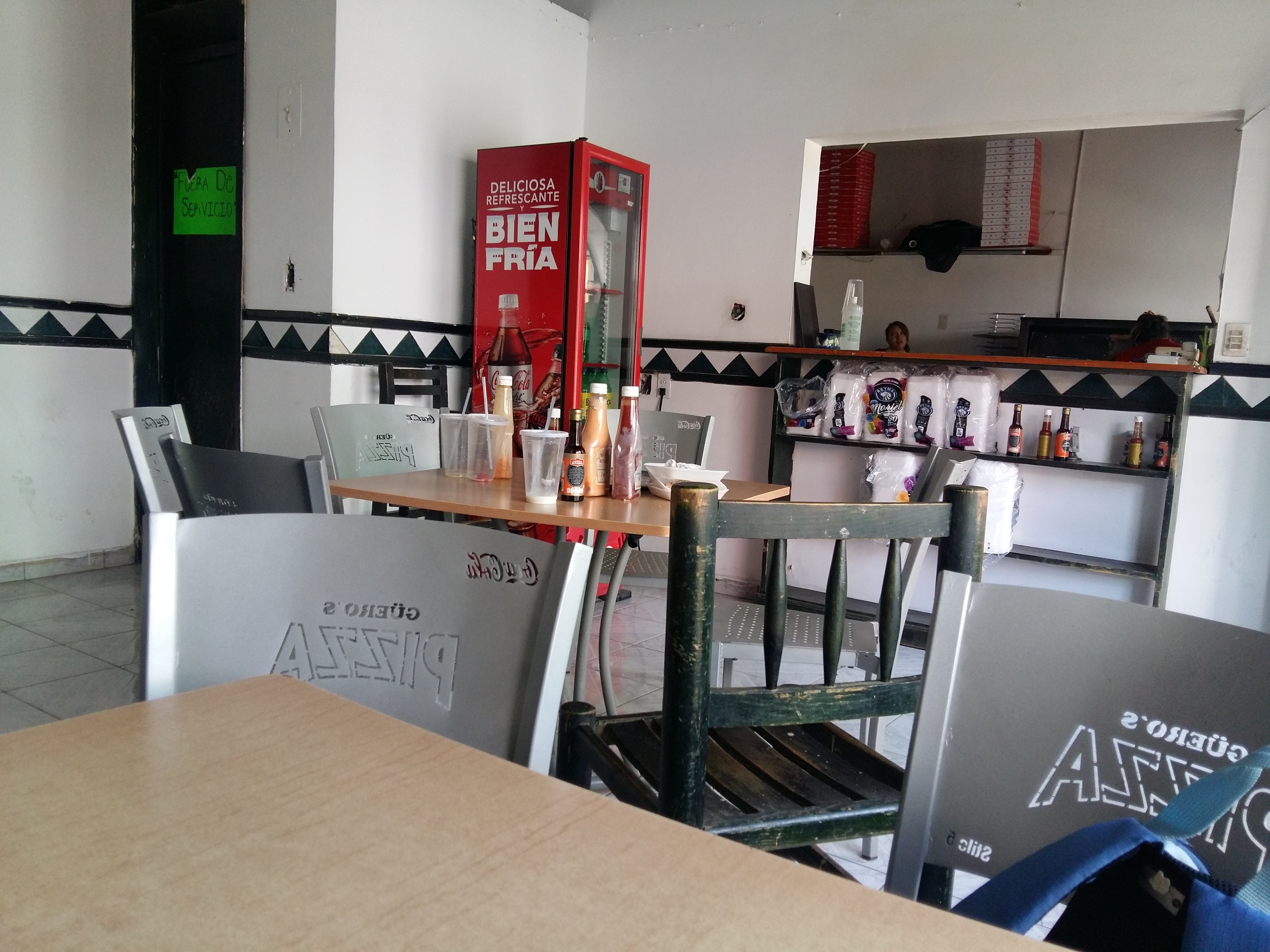 Güeros Pizzas image 5