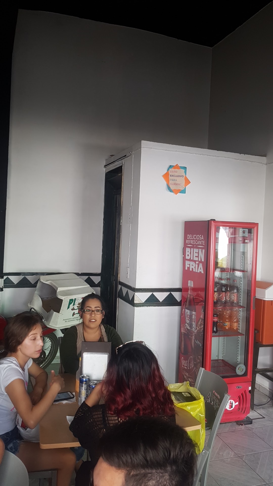 Güeros Pizzas image 6