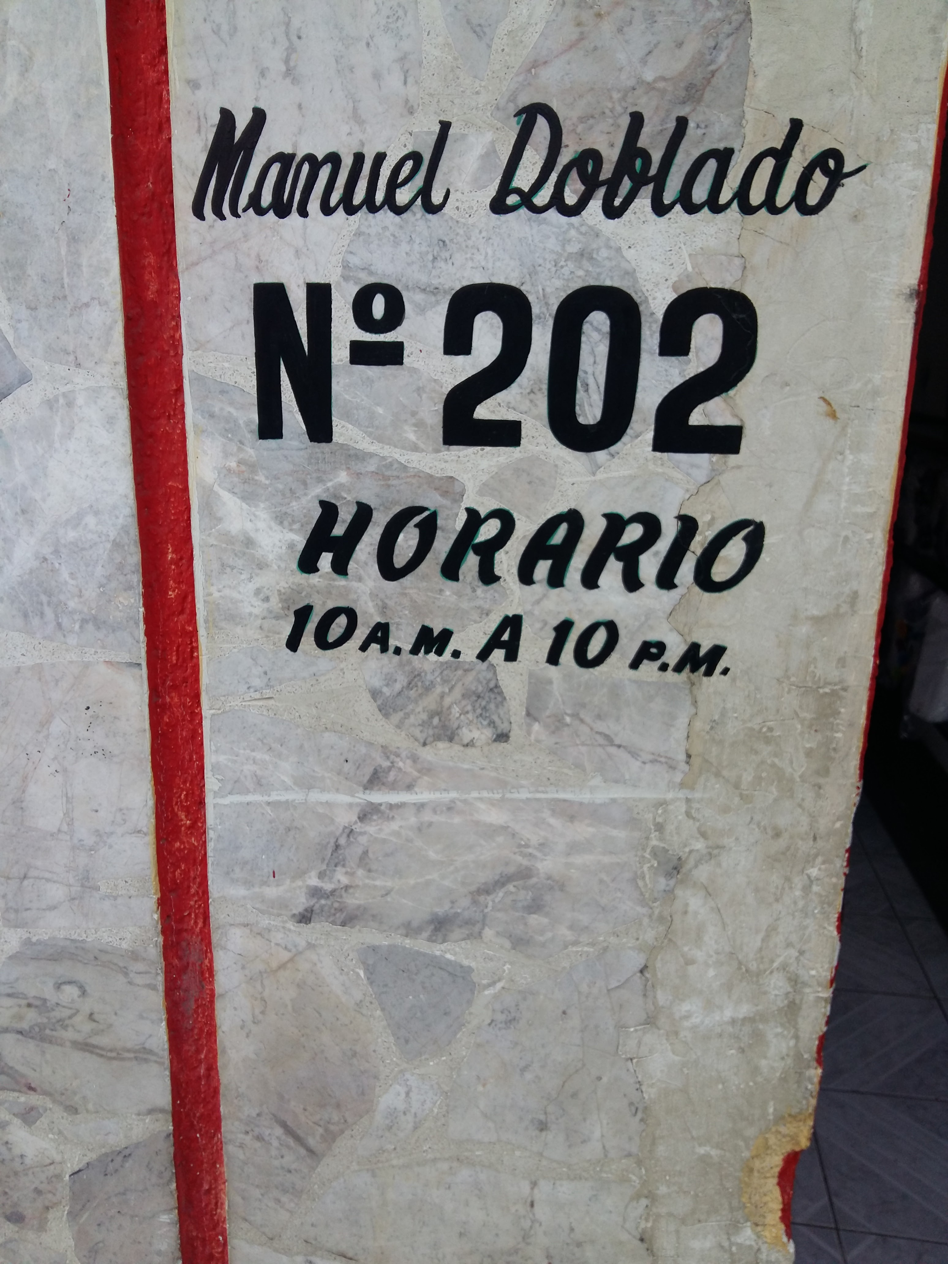 Güeros Pizzas image 8