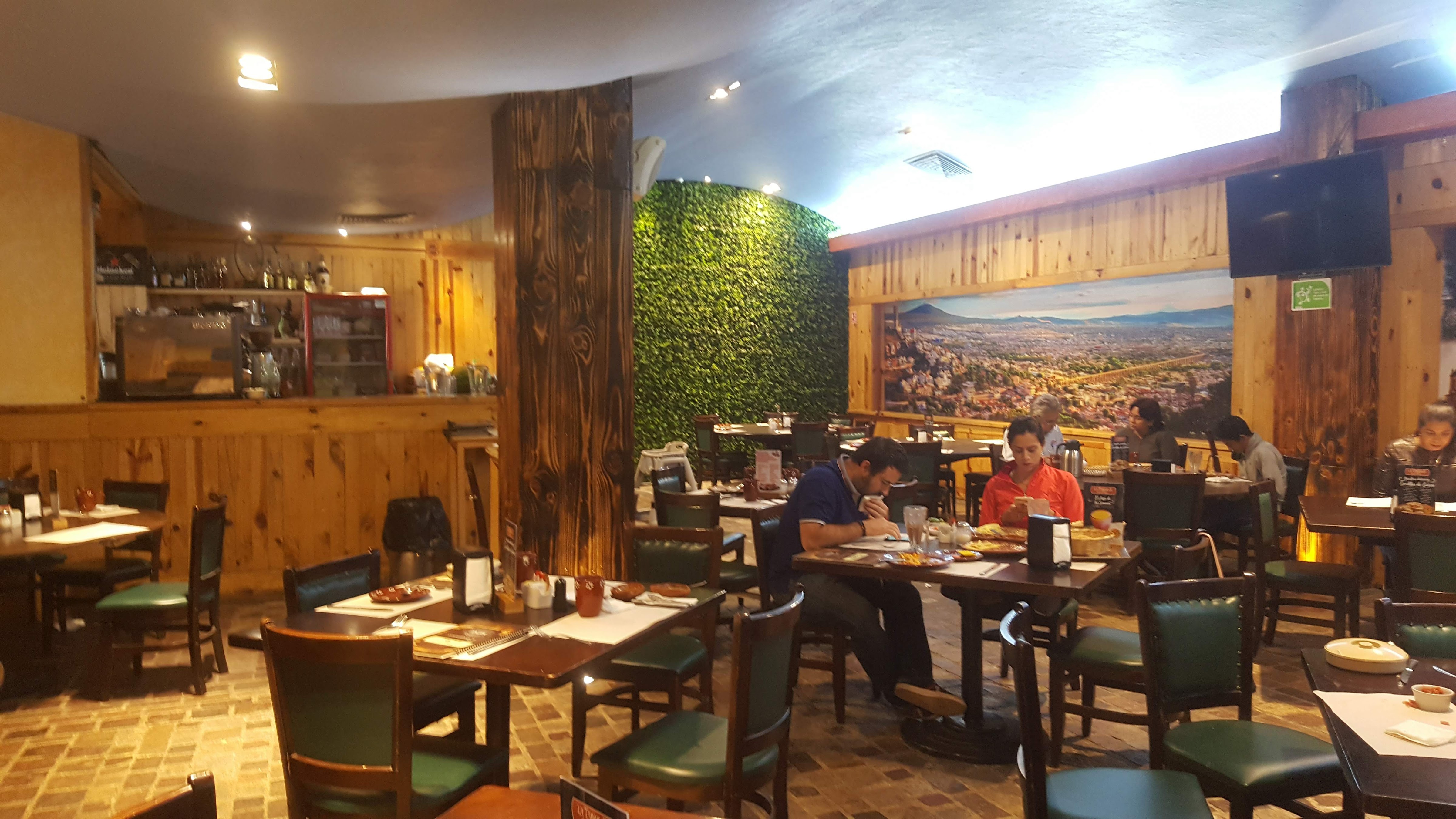 La Taberna de Mi Padre image 3